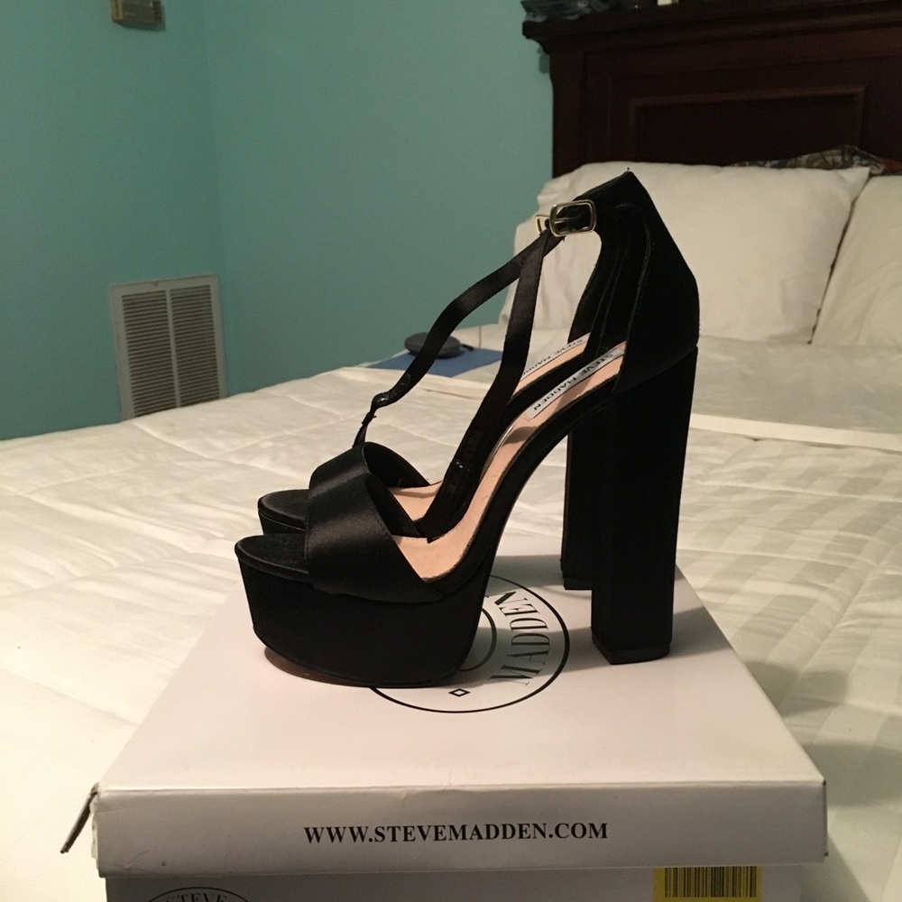 Steve Madden Platform Heels